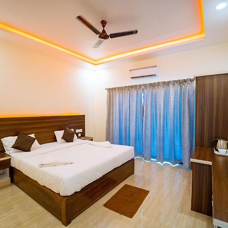 Darsy Residency Hotel Agonda Buitenkant foto