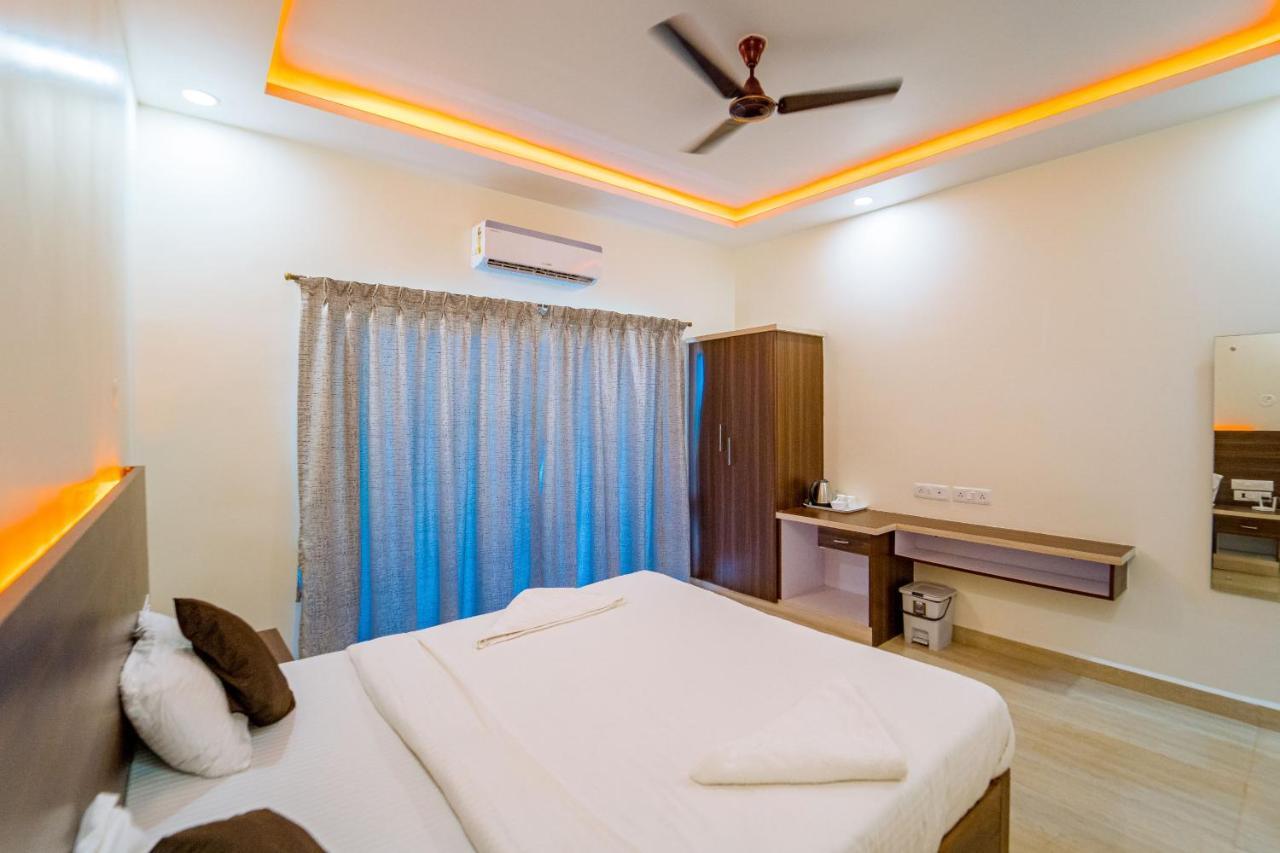 Darsy Residency Hotel Agonda Buitenkant foto